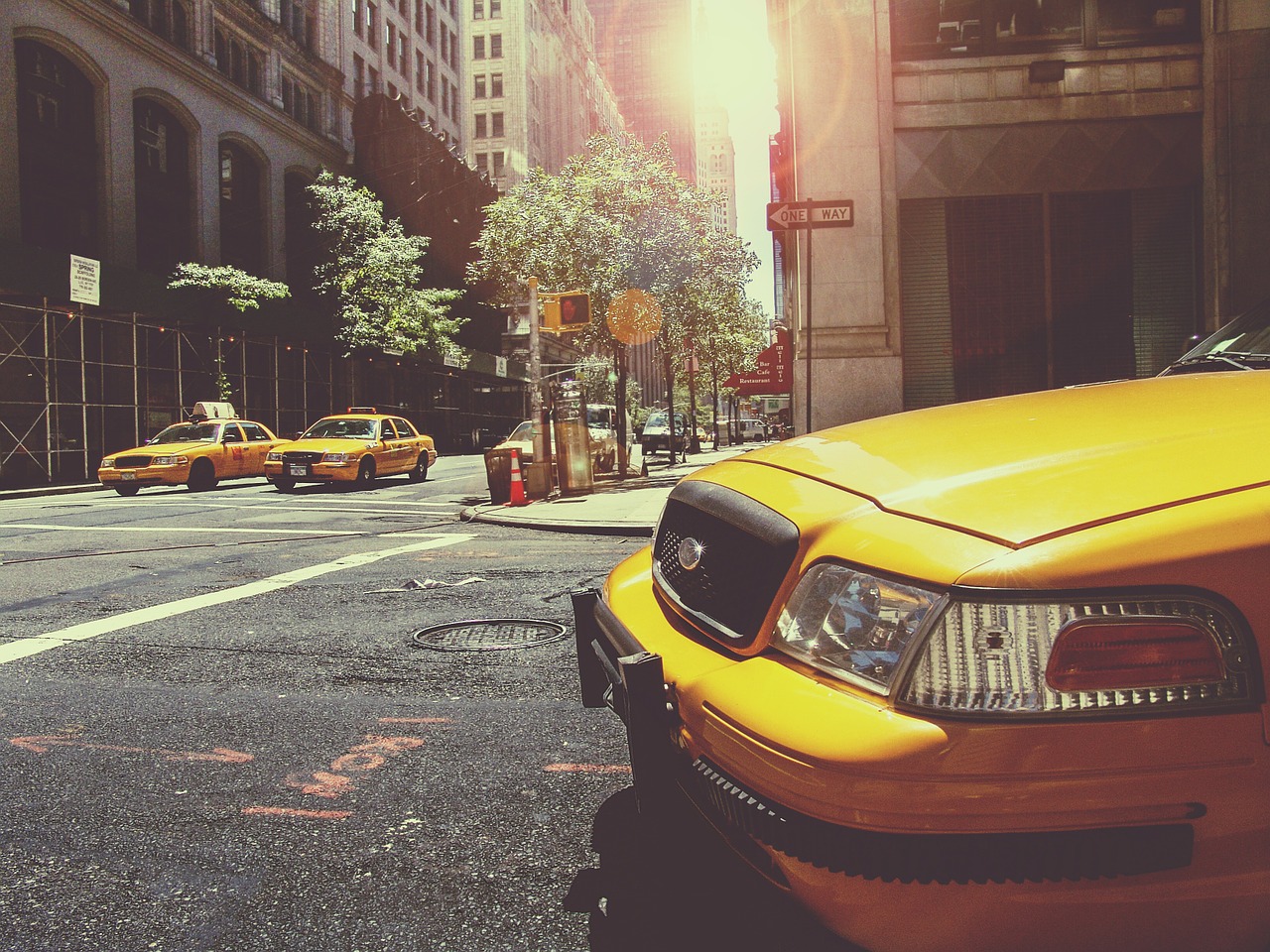 taxis in the city