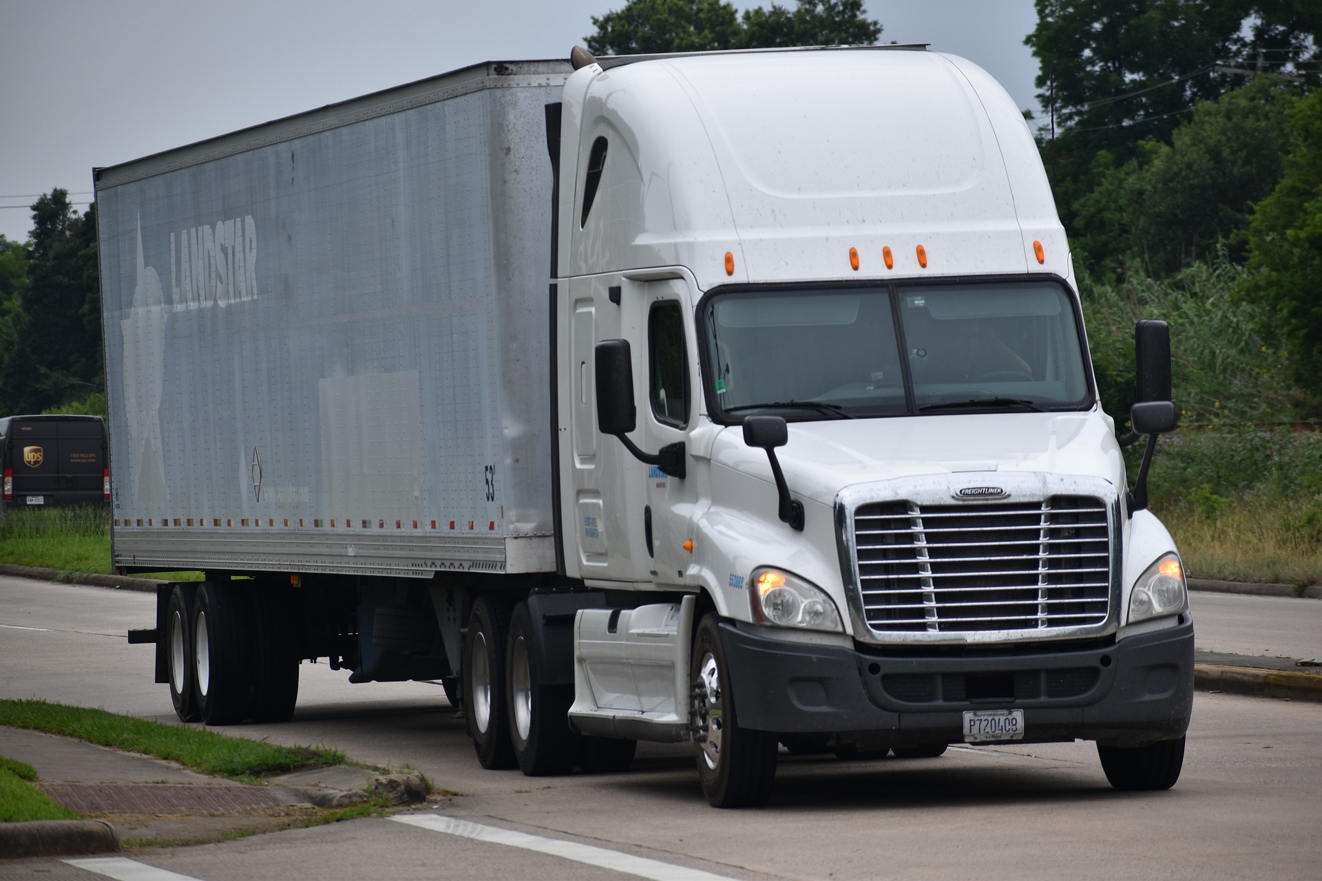 semi truck with trailer